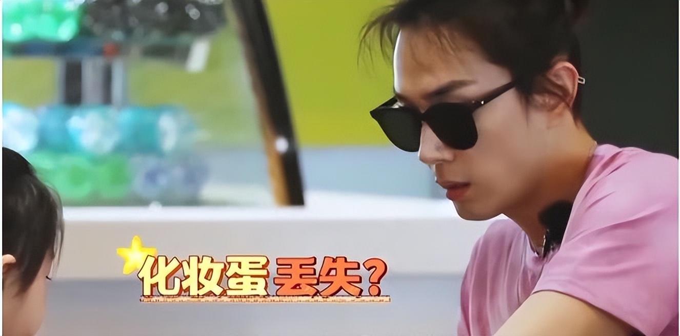 戚薇