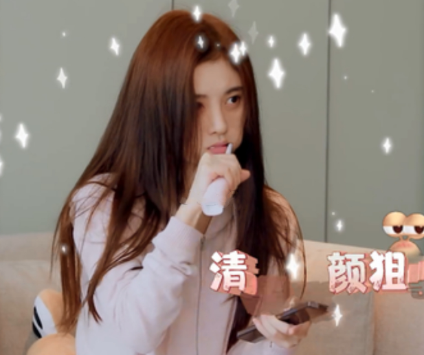 戚薇