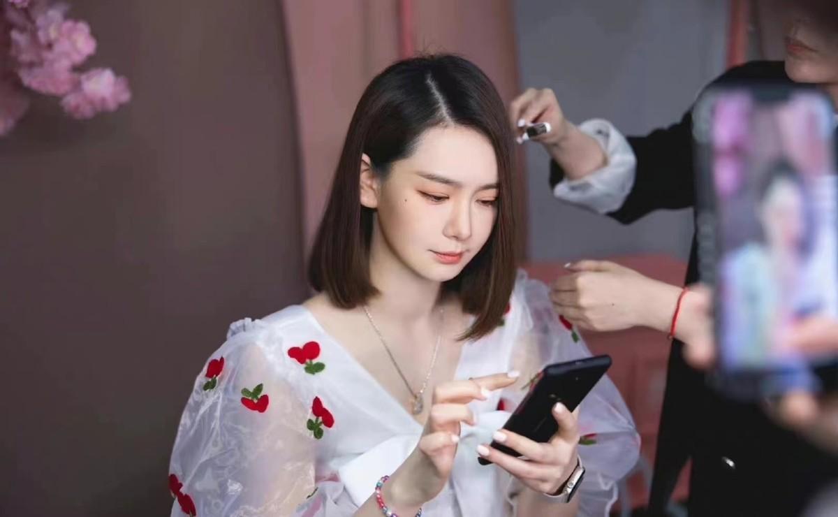 戚薇