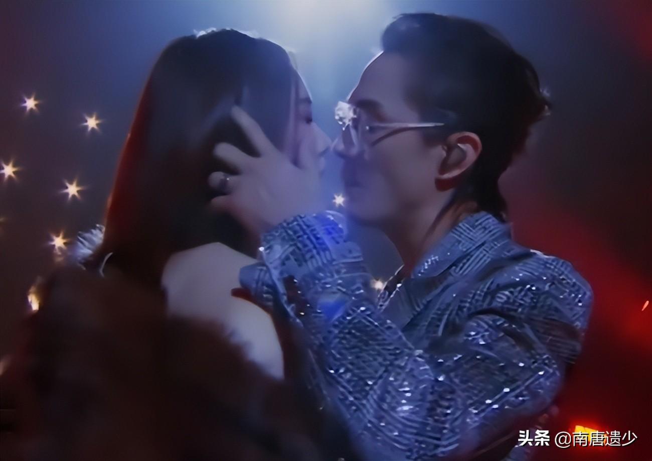 戚薇