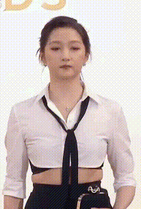 趙露思