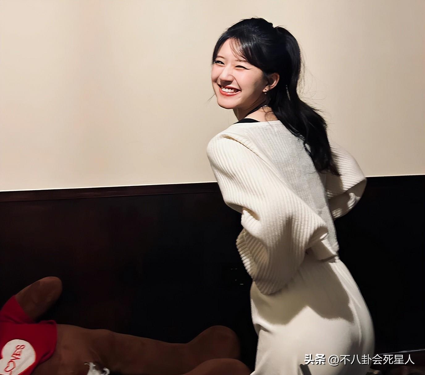 趙露思