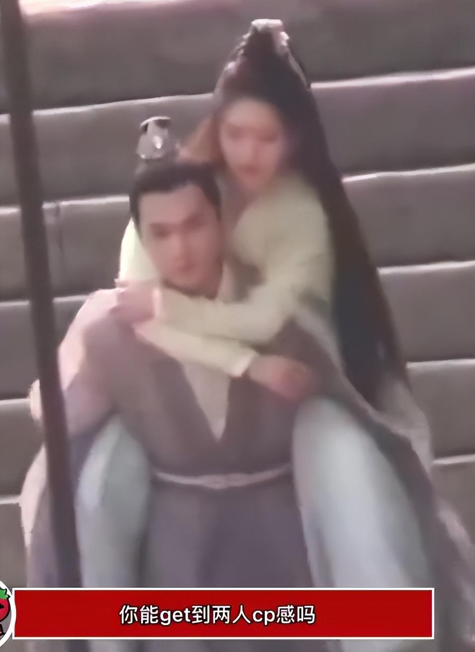 趙露思