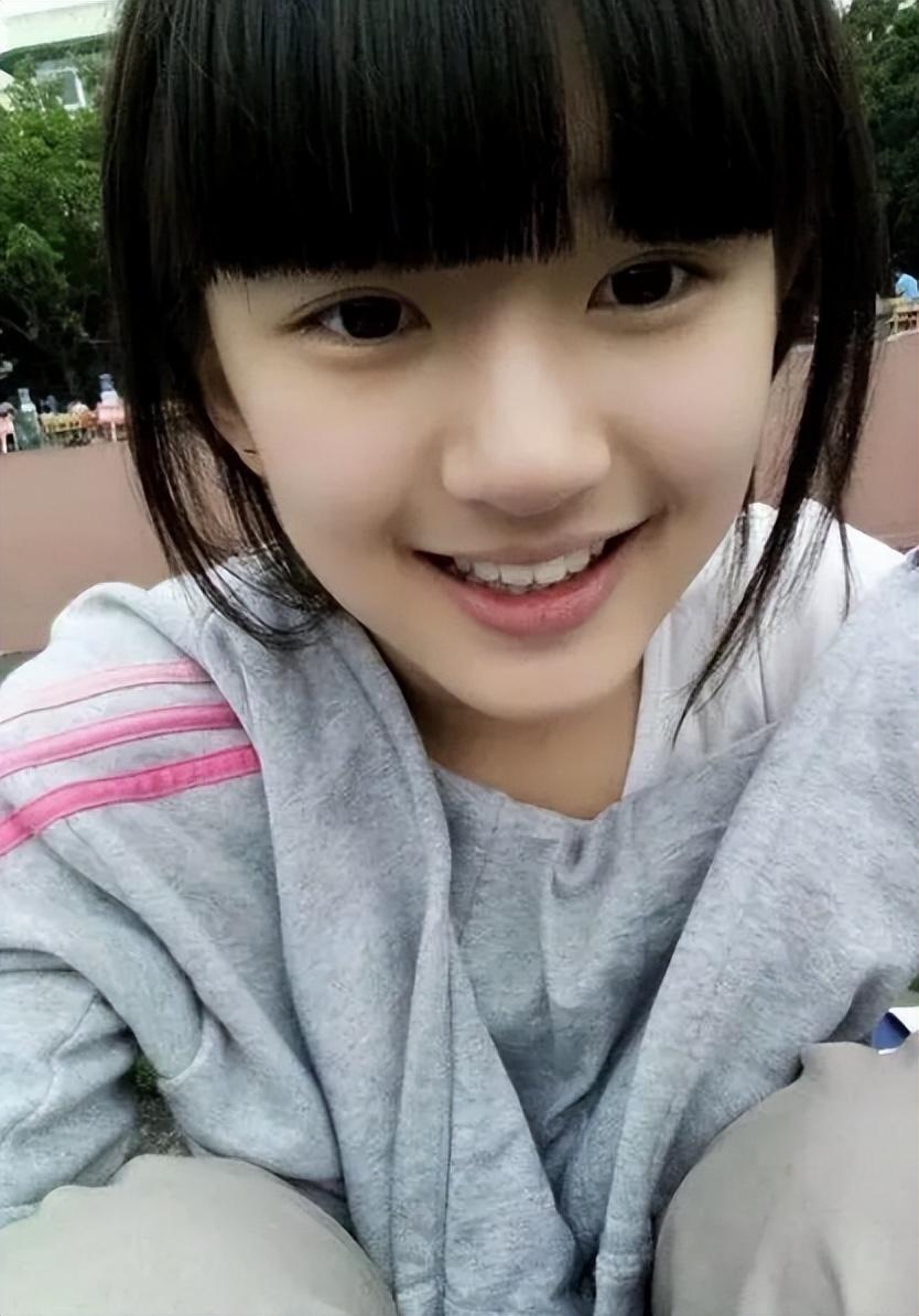 趙露思