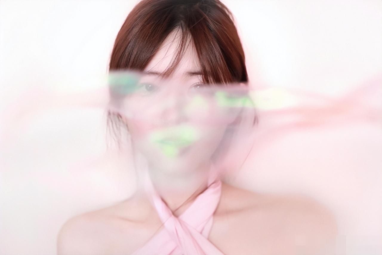 趙露思