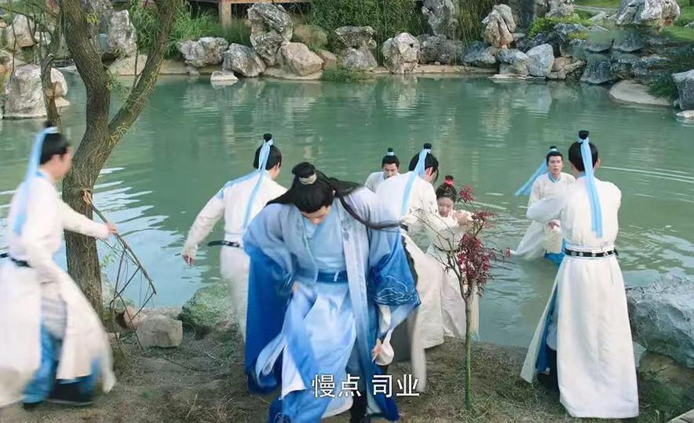 趙露思