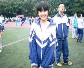 趙露思