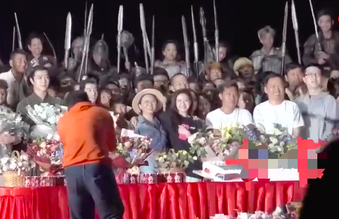 趙露思