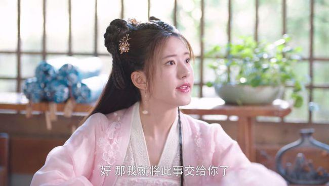 趙露思