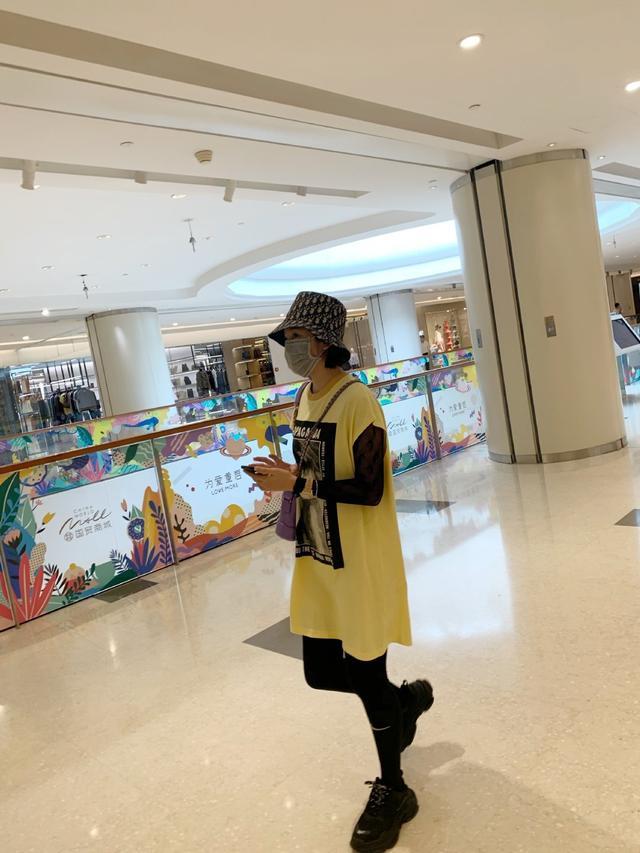 唐藝昕