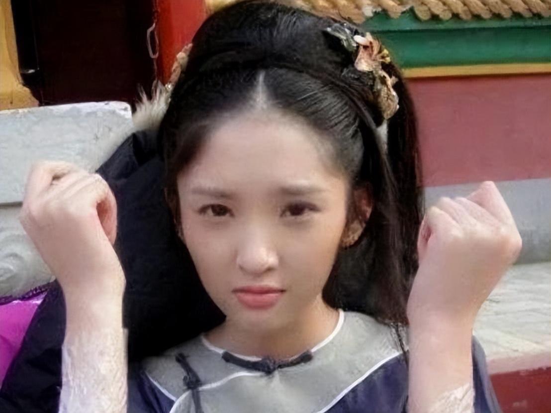 唐藝昕