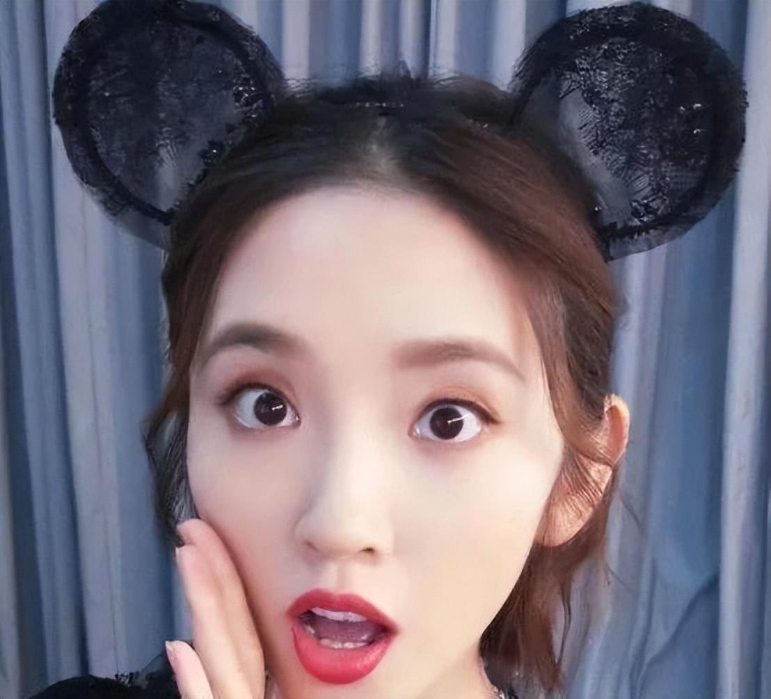 唐藝昕