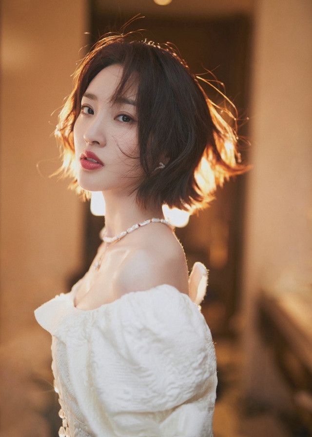 唐藝昕