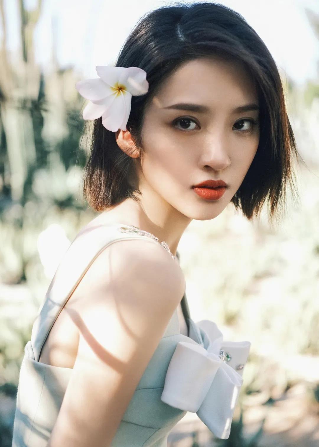 唐藝昕