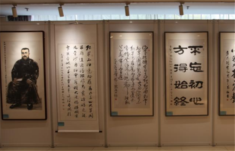 李大鑷