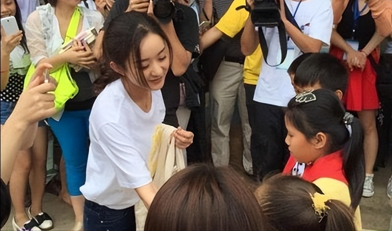 趙麗穎