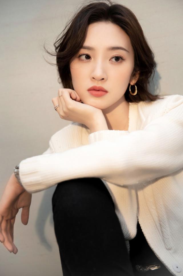 唐藝昕