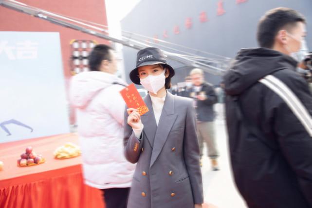 唐藝昕