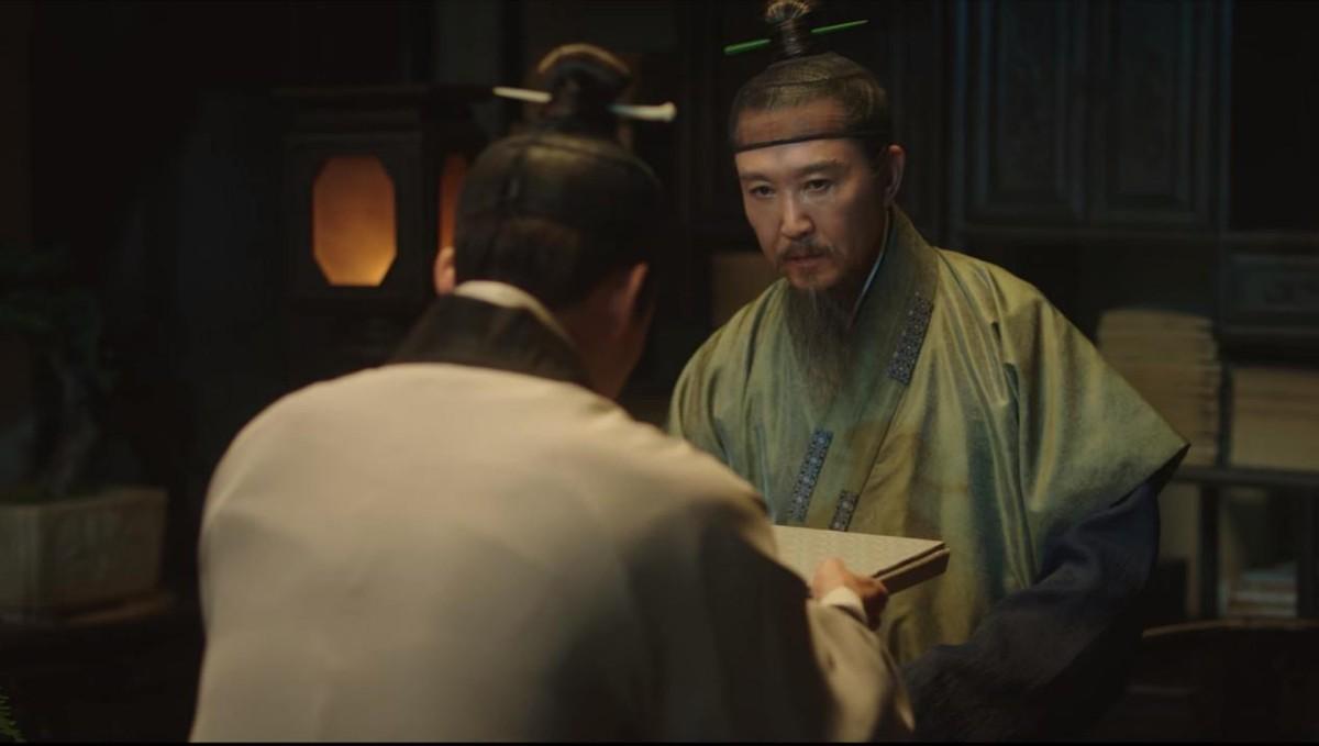 張若昀