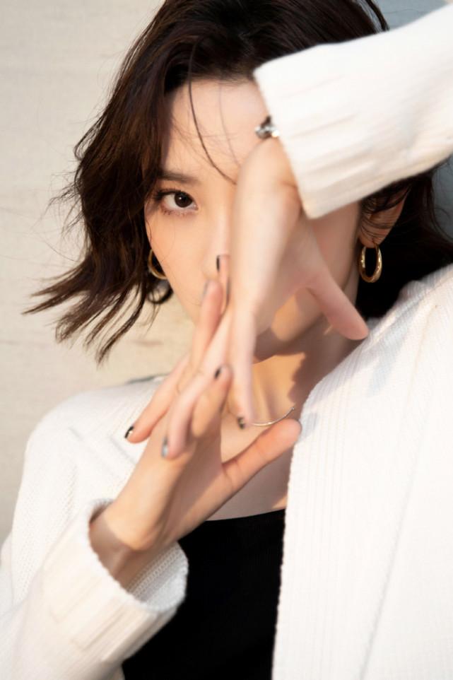 唐藝昕