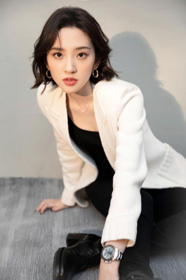 唐藝昕
