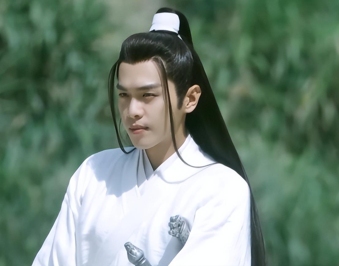 張若昀