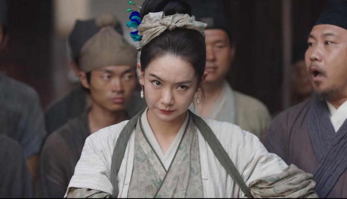 張若昀