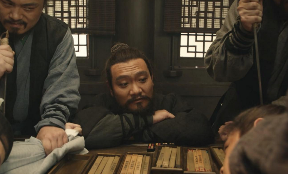 張若昀