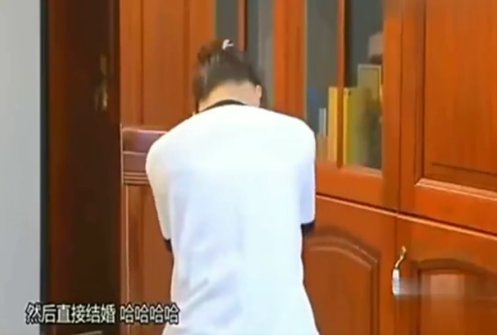 關曉彤