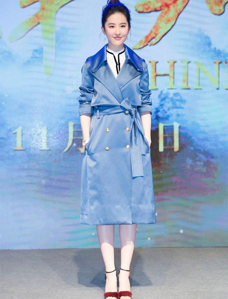 劉亦菲