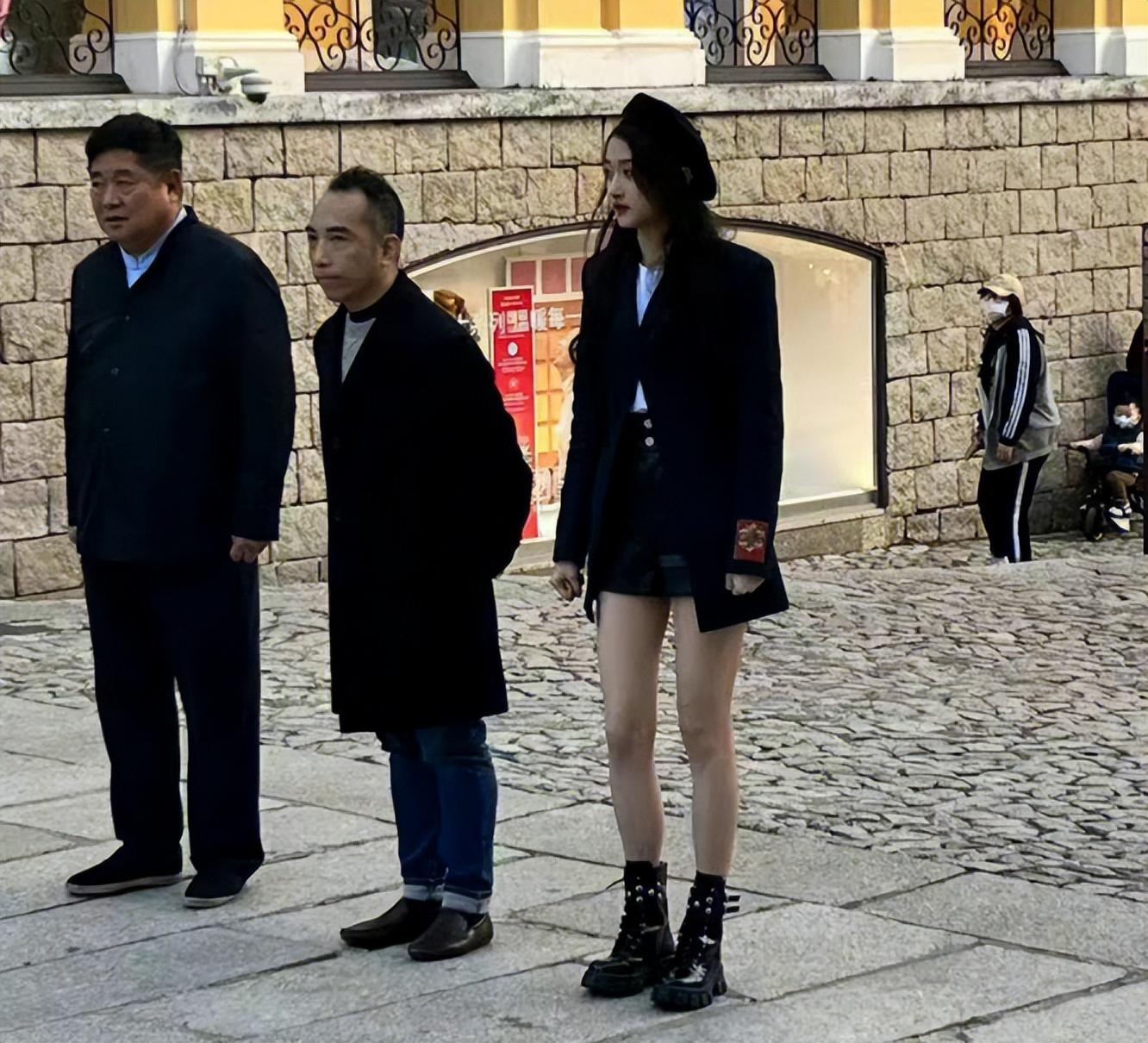 關曉彤
