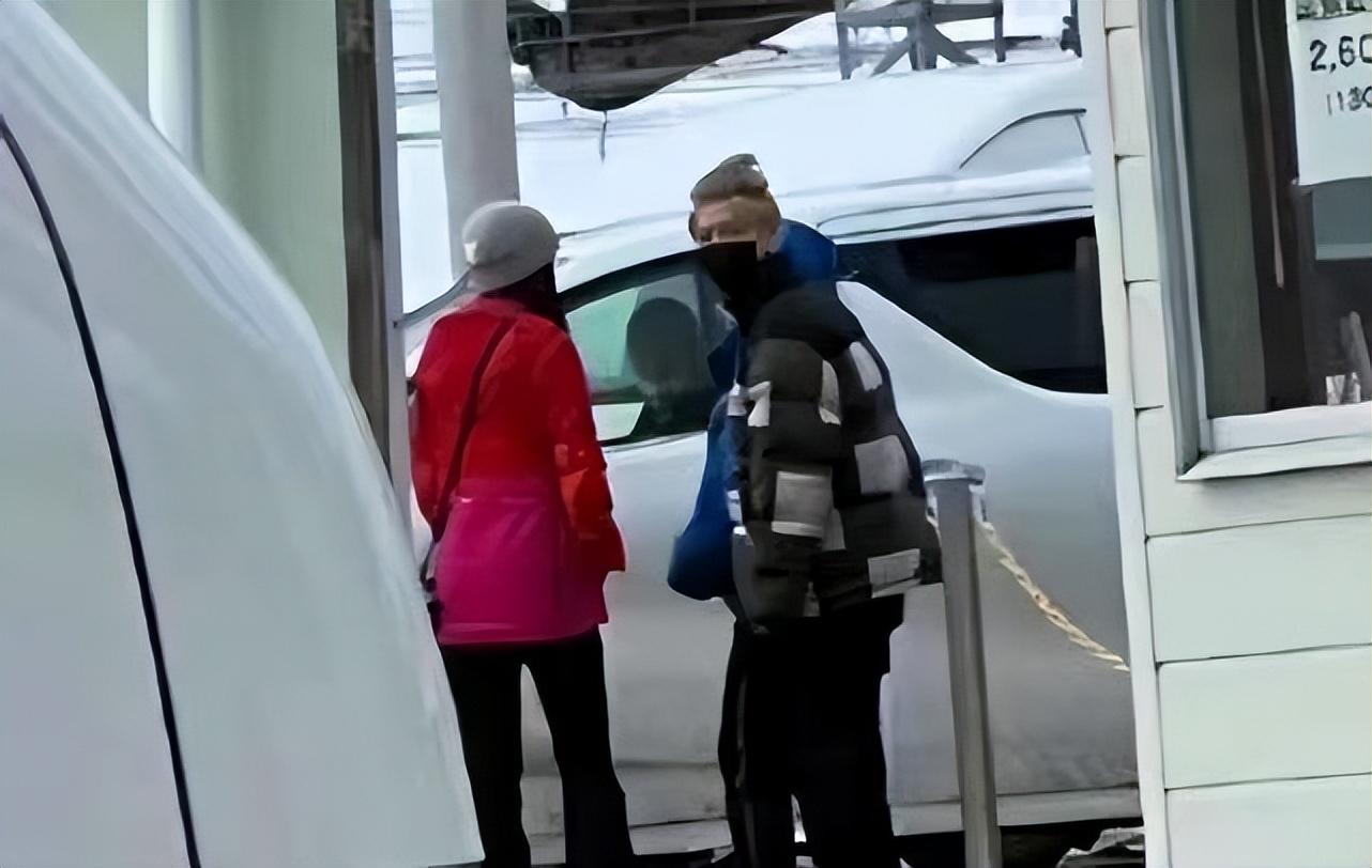 關曉彤