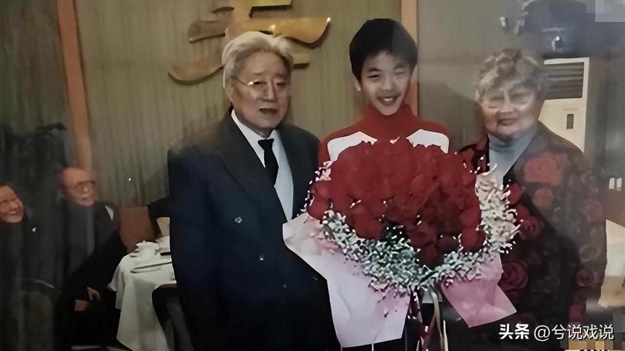 張若昀