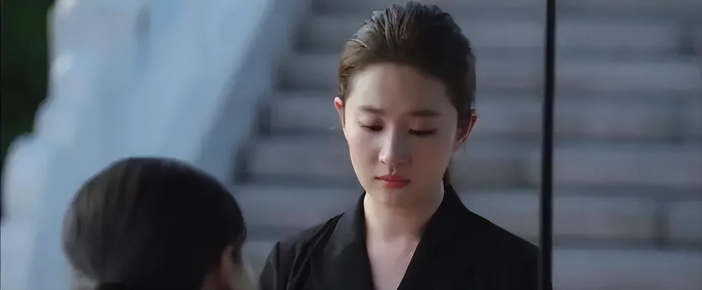 劉亦菲