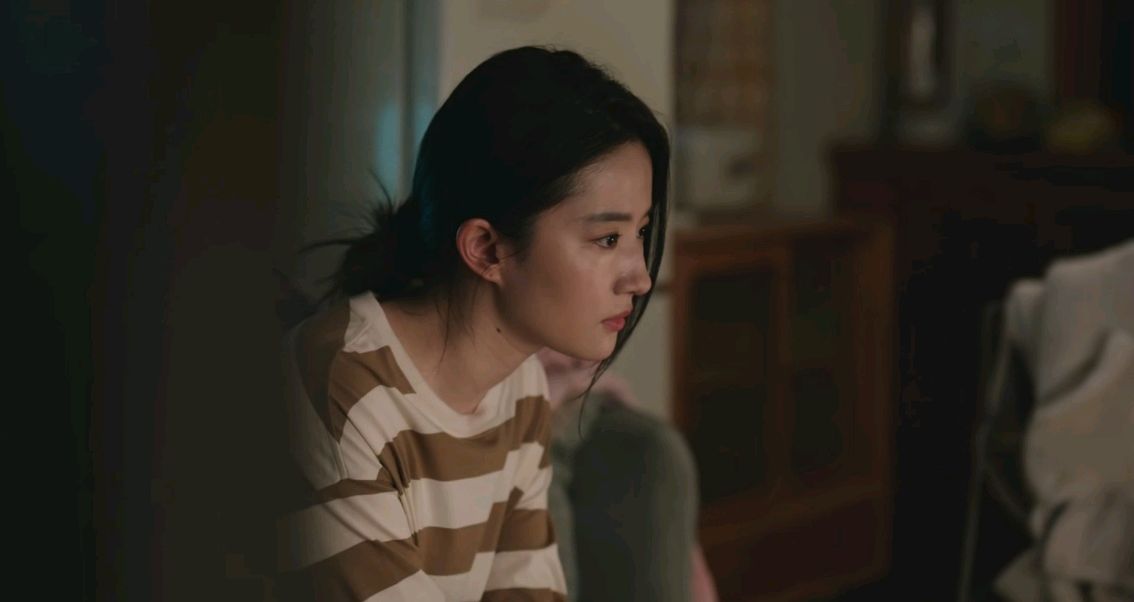 劉亦菲