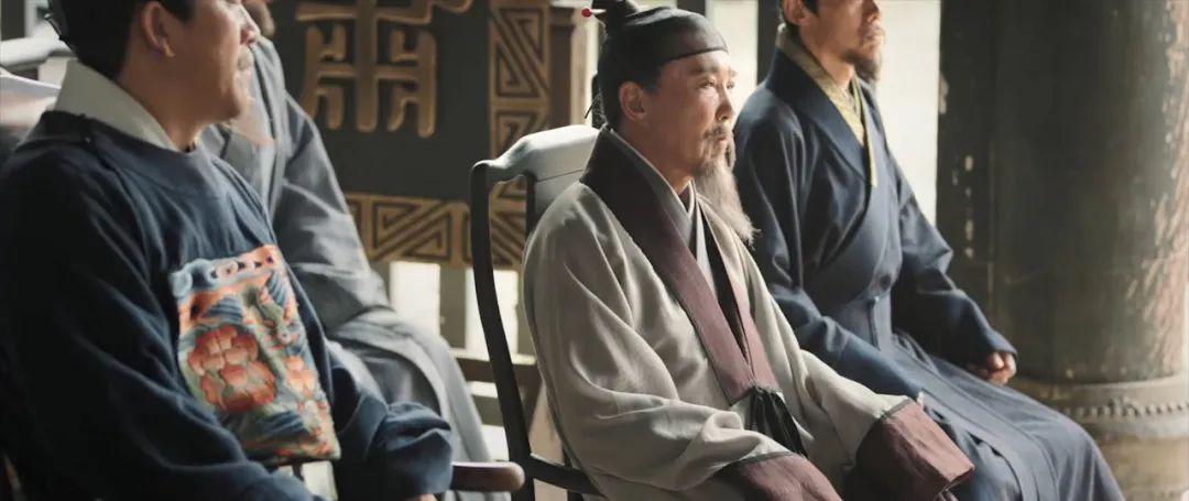 張若昀