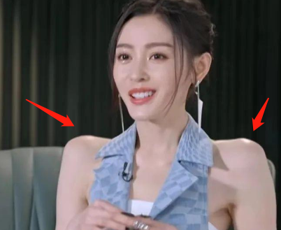 劉亦菲