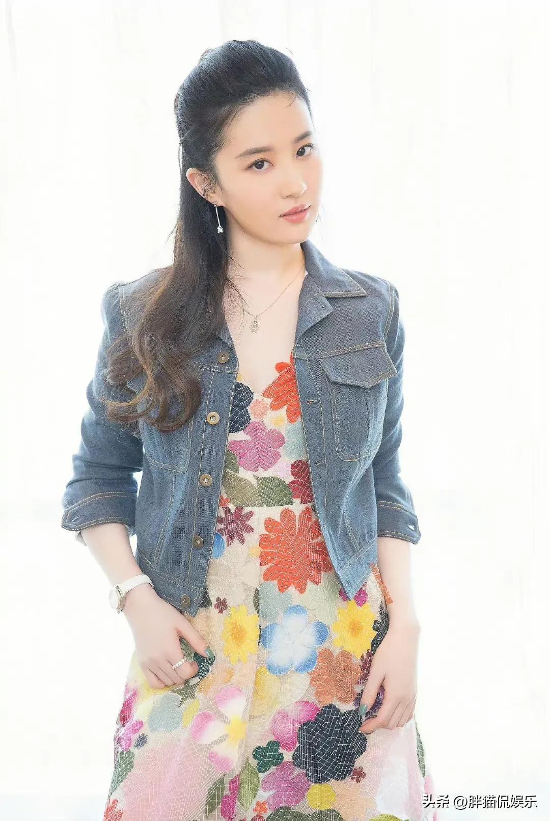 劉亦菲