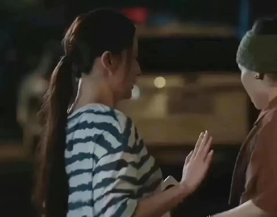 劉亦菲