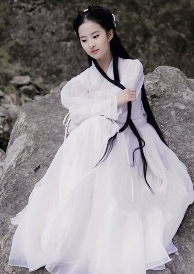 劉亦菲