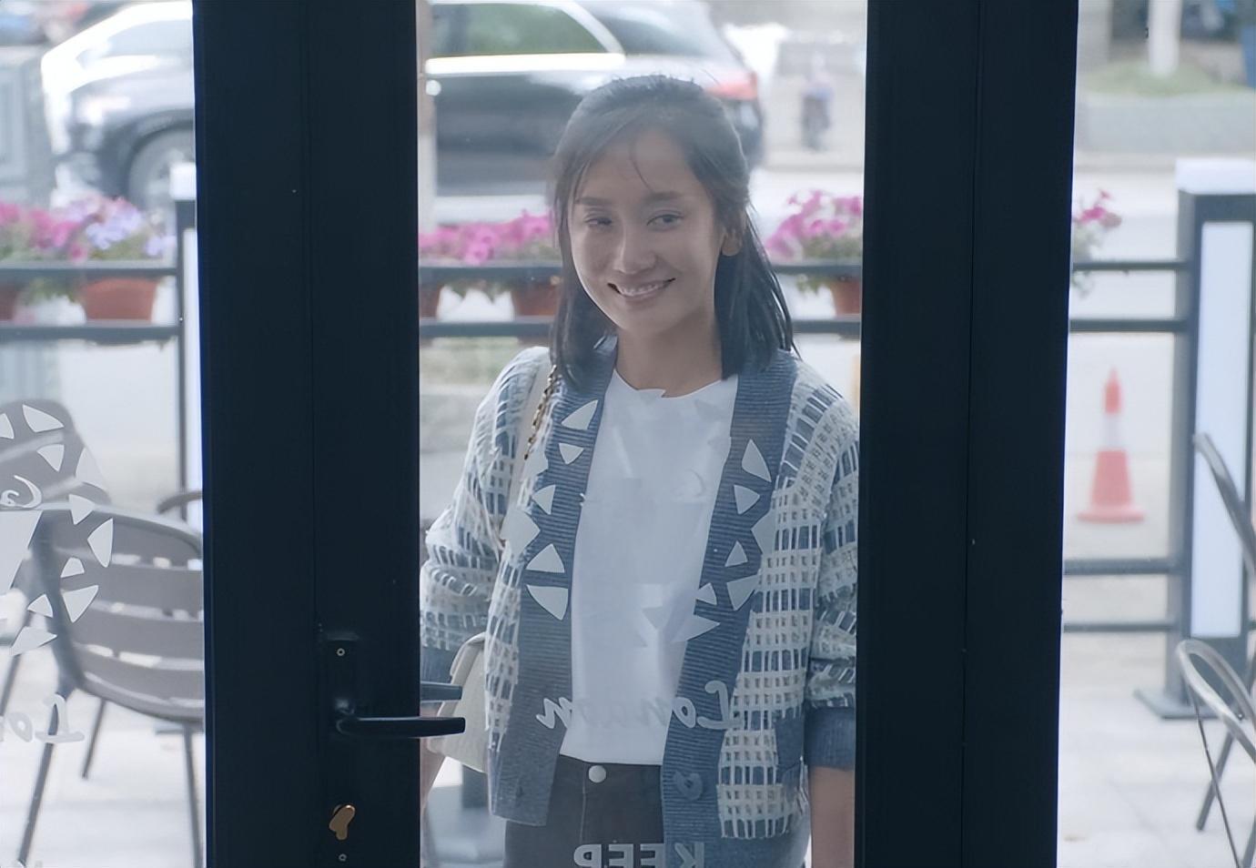 劉亦菲