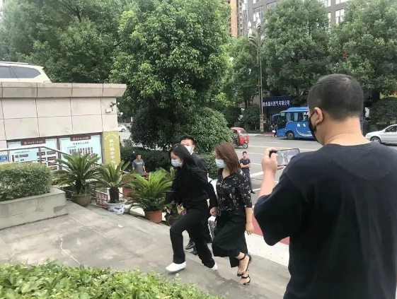 譚松韻