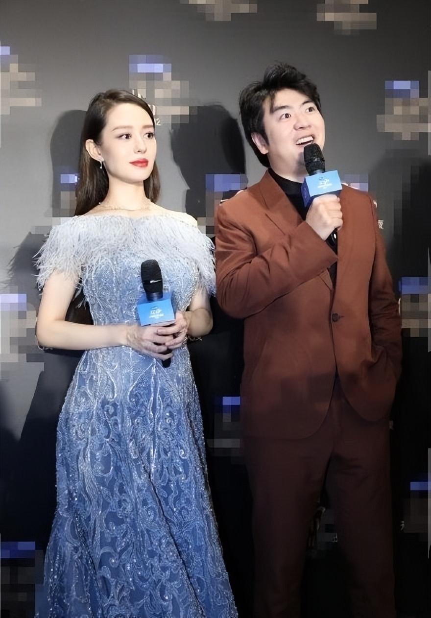 劉亦菲