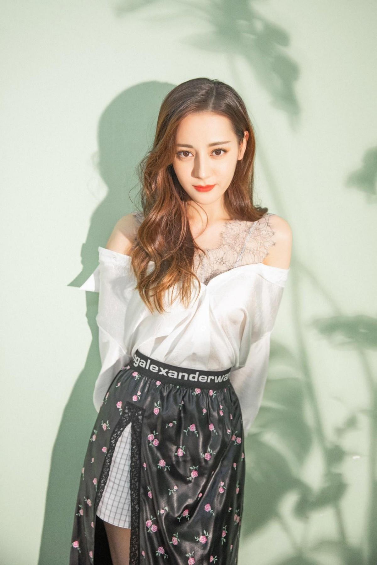 迪麗熱巴