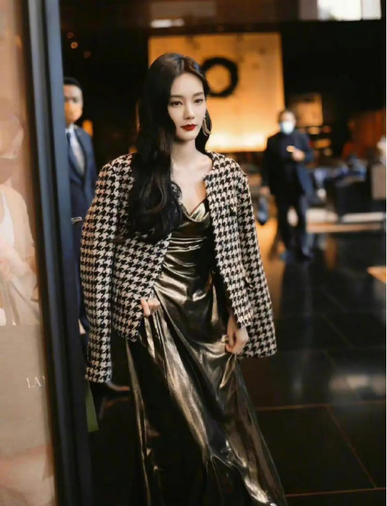 李一桐