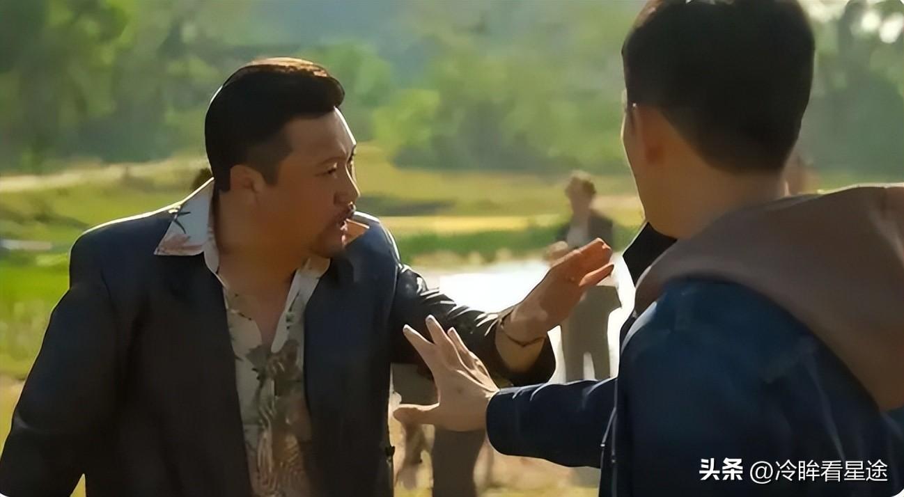 賈冰