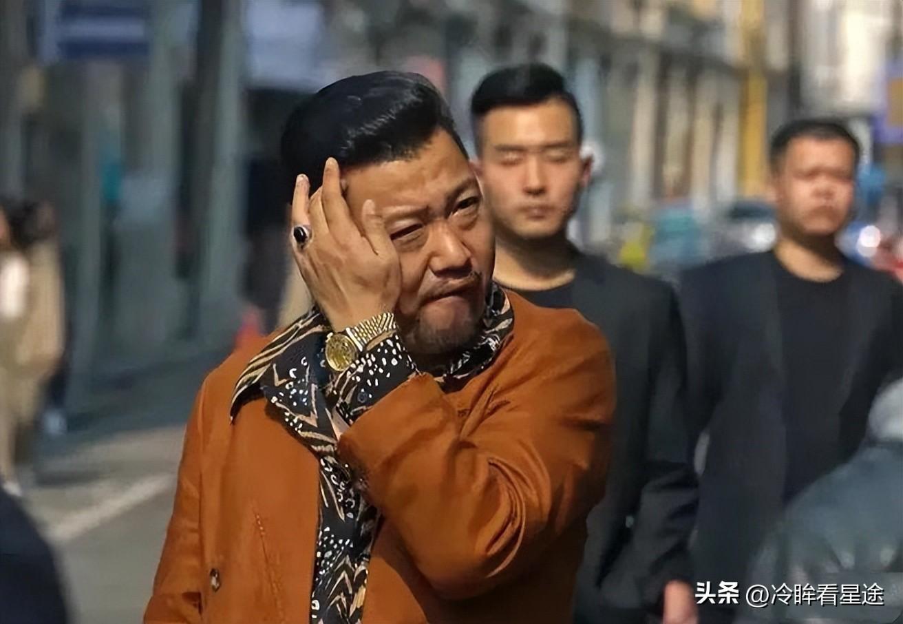 賈冰