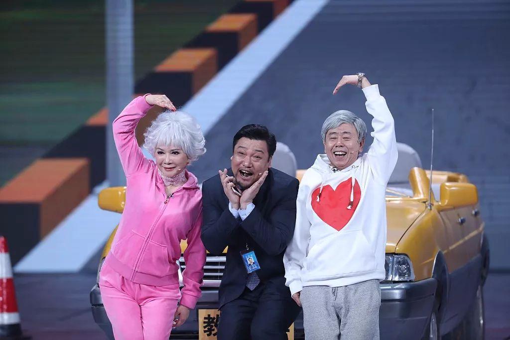 賈冰