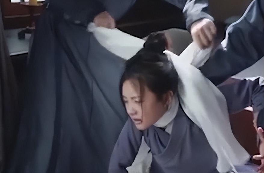 李一桐