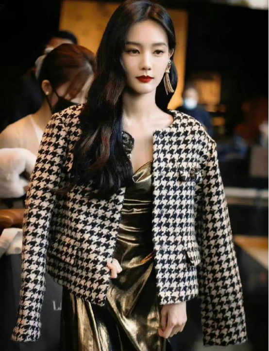 李一桐